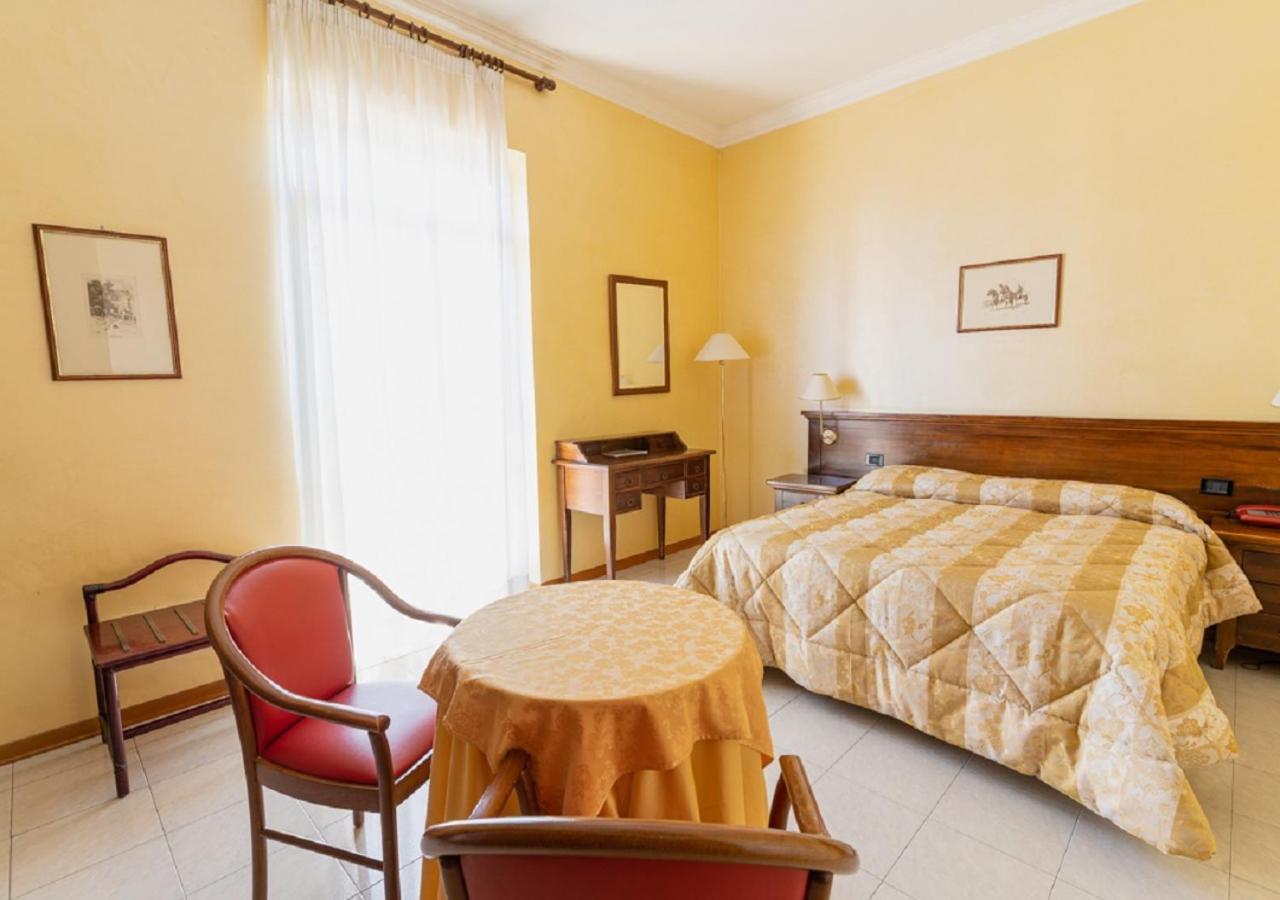 Hotel Villa Delle Rose Oristano Eksteriør bilde