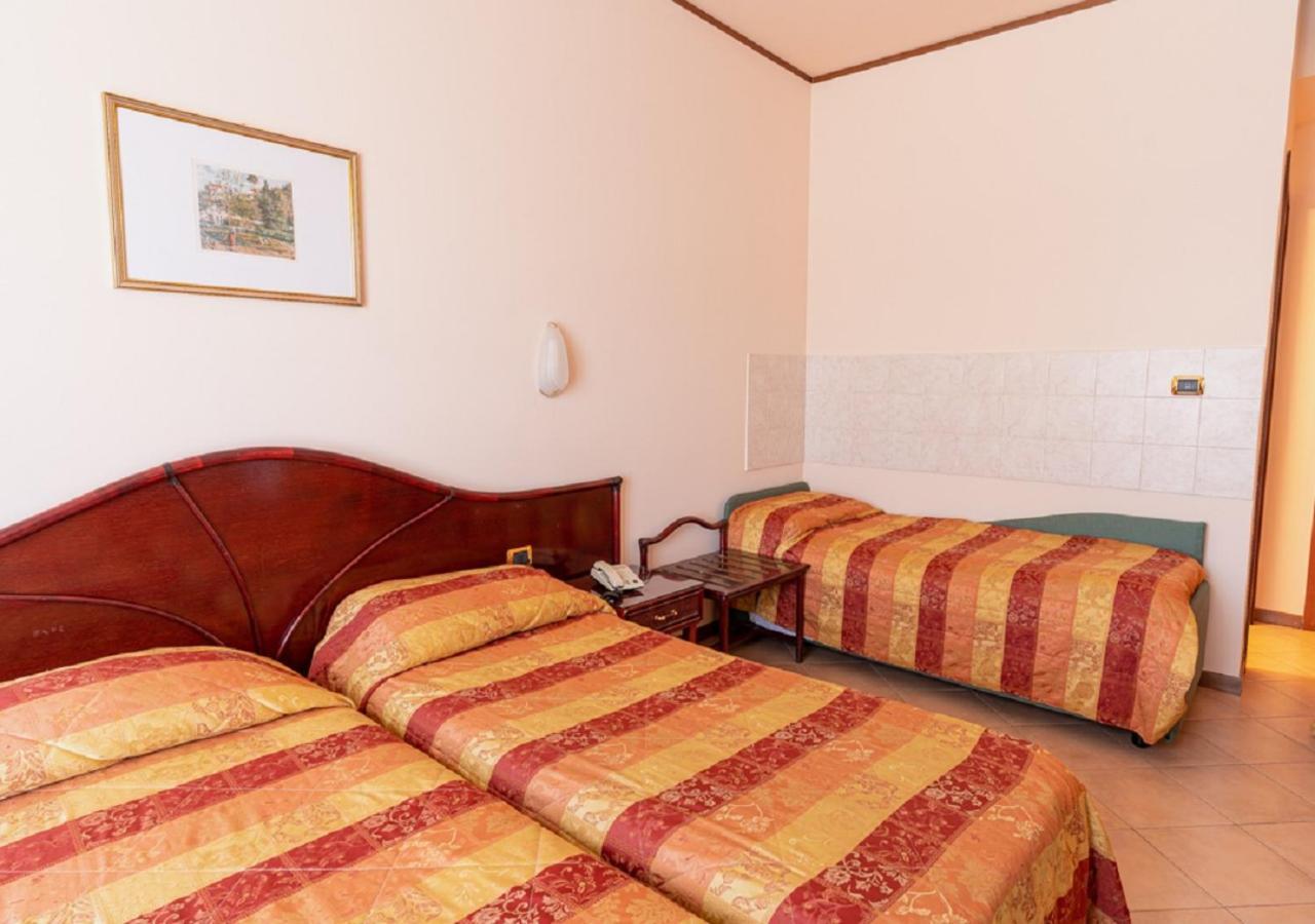 Hotel Villa Delle Rose Oristano Eksteriør bilde